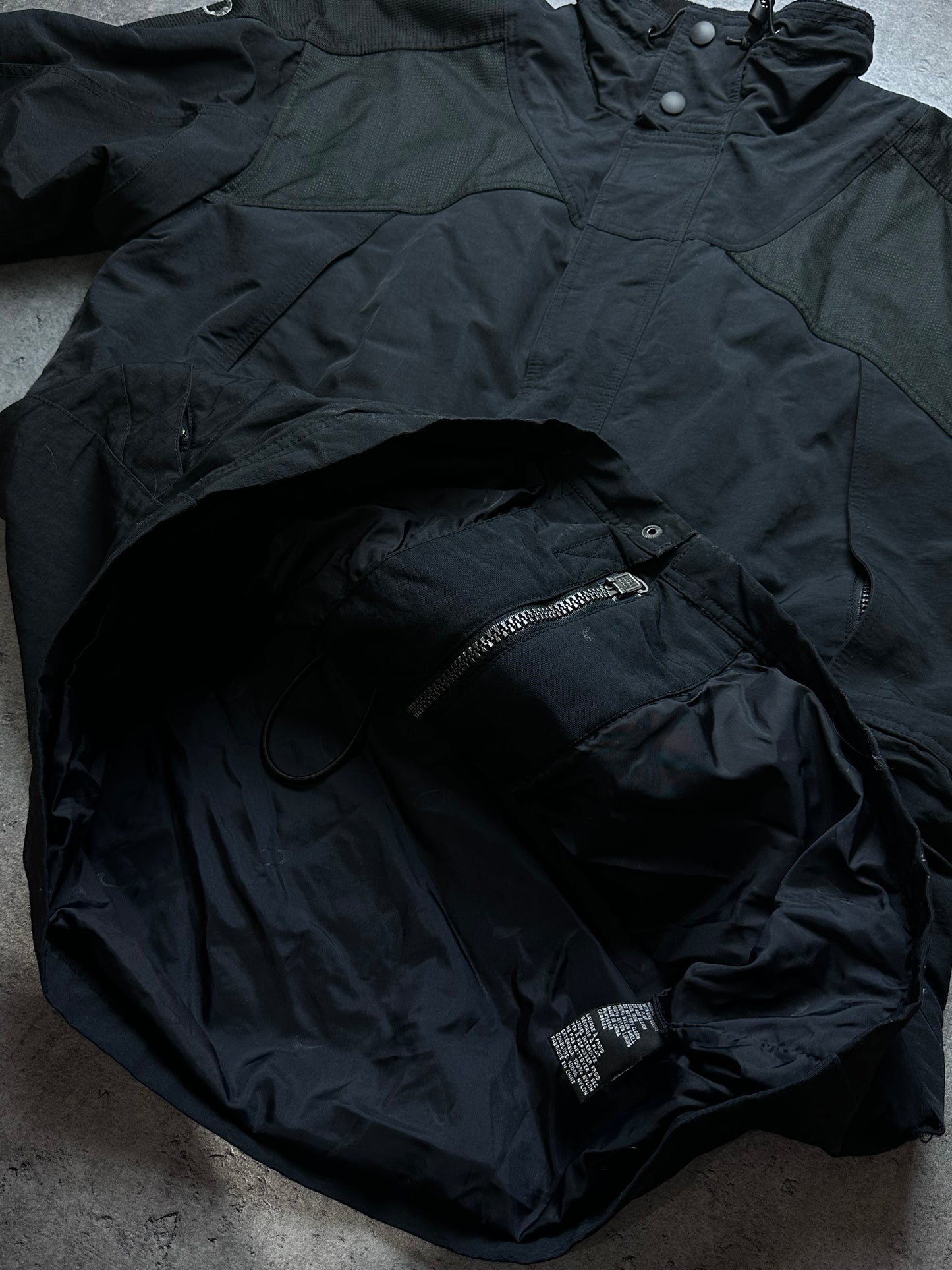Oakley Vintage Black jacket 00s