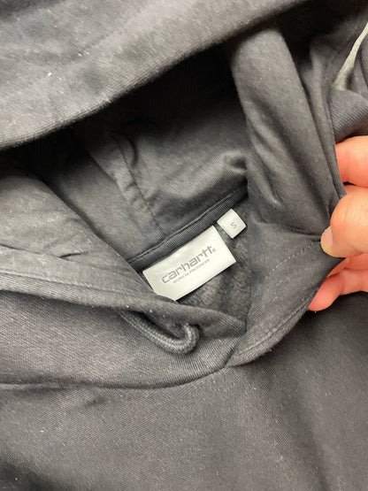 Carhartt black hooded sweatshirt small embroidered logo and front kangaroo pocket.