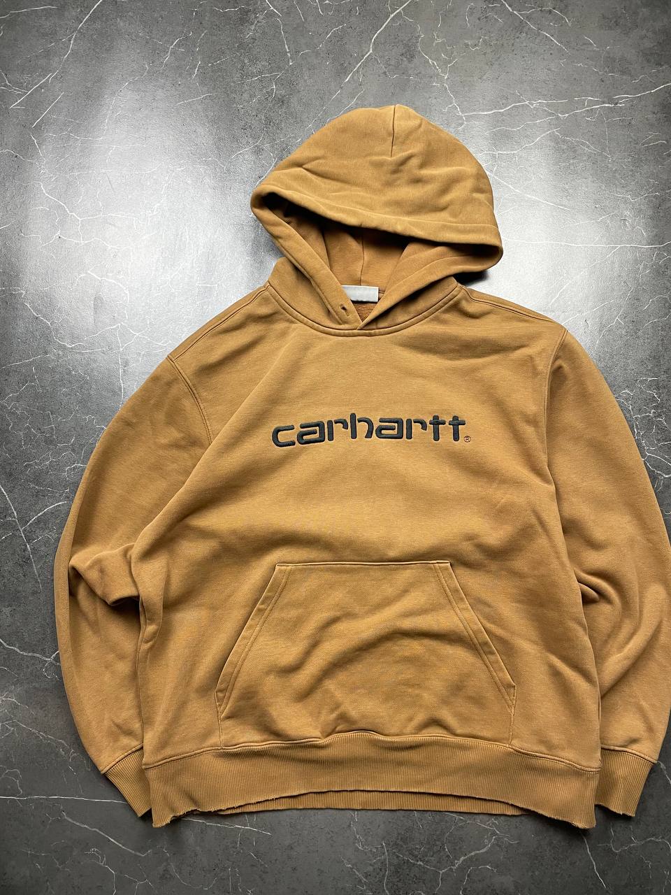 Carhartt brown hoodie large fleece, kangaroo pocket, ribbed hem and cuffs.