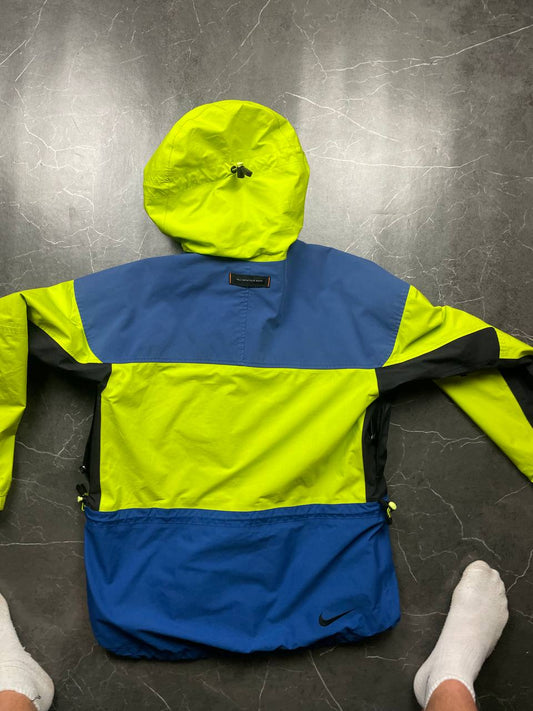 Nike ACG hooded jacket blue and neon green colour block design, Gore-Tex material.