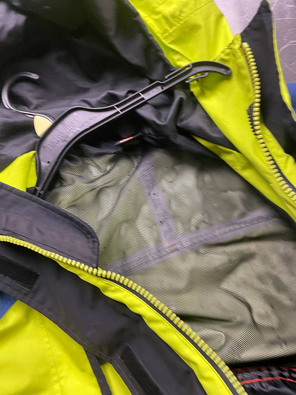 Nike ACG hooded jacket blue and neon green colour block design, Gore-Tex material.