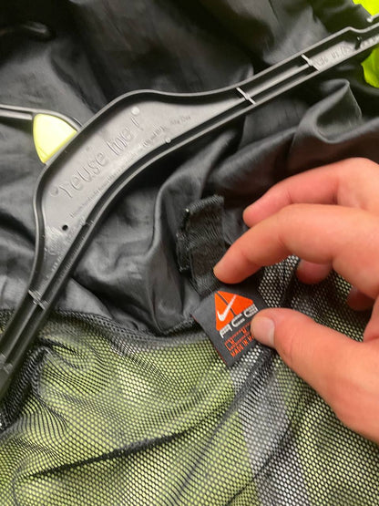 Nike ACG hooded jacket blue and neon green colour block design, Gore-Tex material.