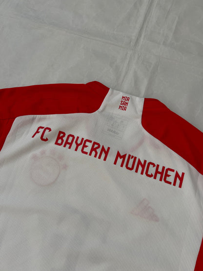 Adidas red and white FC Bayern Munich football jersey, slim fit, AEROREADY technology, 'MIA SAN MIA' detail.