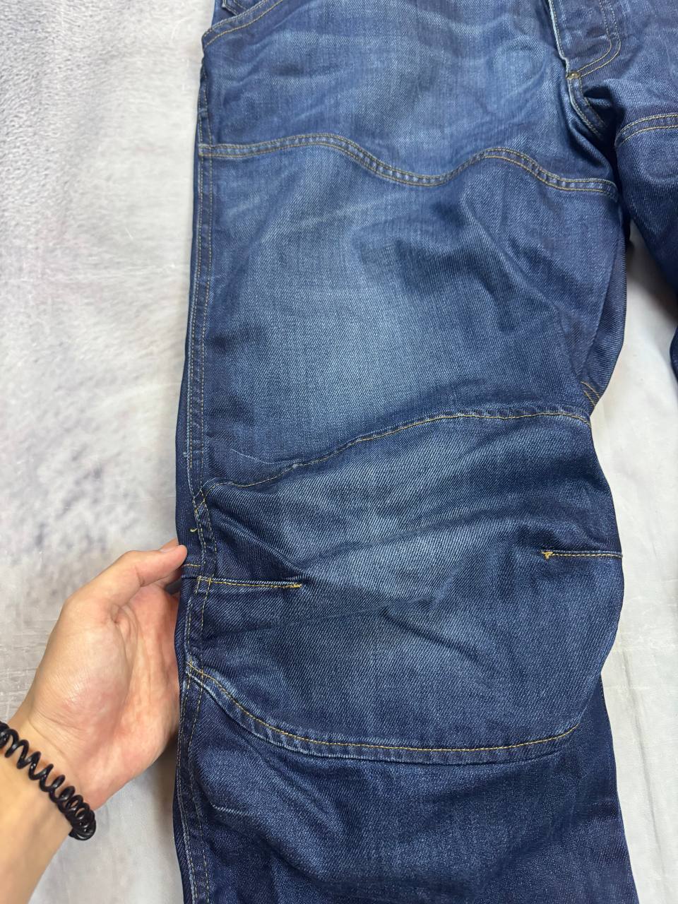 G-Star Raw blue denim 5620 3D Loose jeans with branded button and back patch.