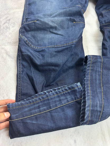 G-Star Raw blue denim 5620 3D Loose jeans with branded button and back patch.