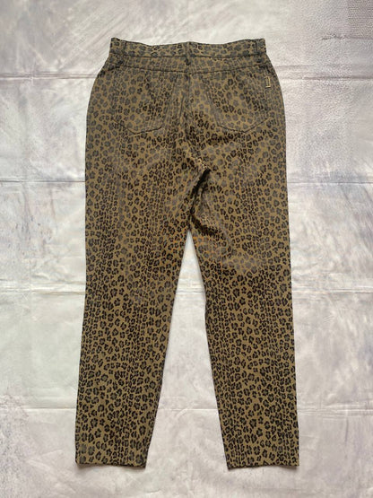 Iceberg brown leopard print trousers with front pockets and metal button closure.
