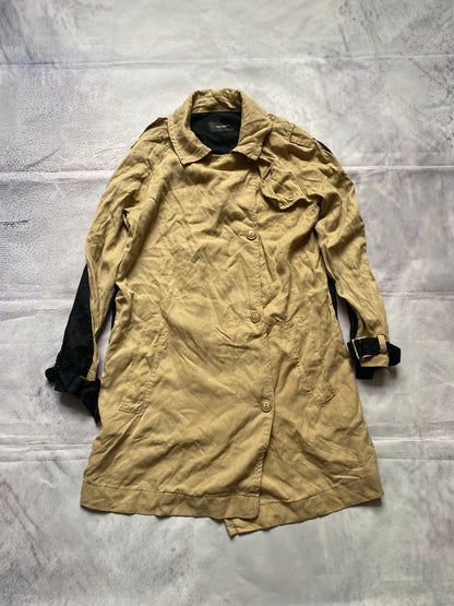 Cop.Copine beige and black trench coat, 100% Lyocell, button closures, adjustable sleeve straps.