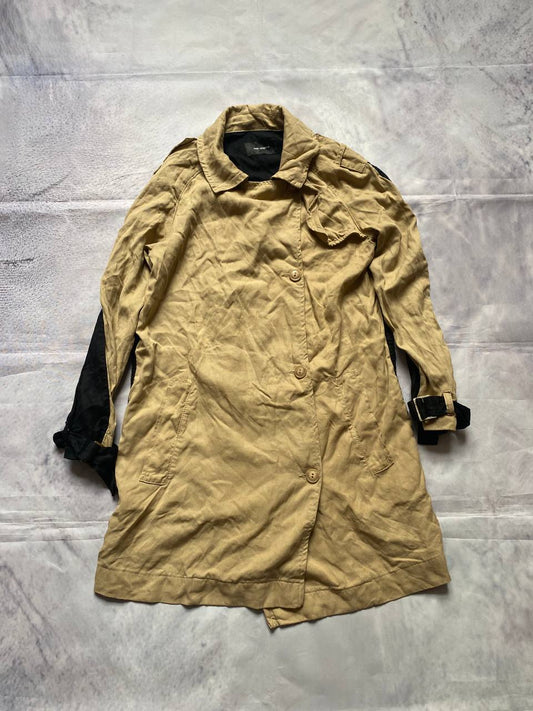 Cop.Copine beige and black trench coat, 100% Lyocell, button closures, adjustable sleeve straps.