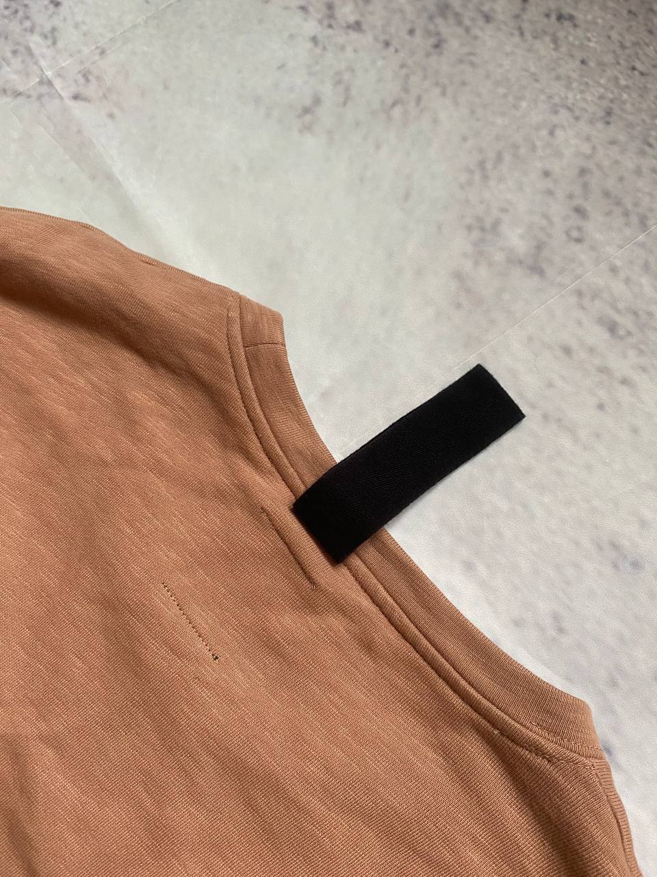COS brown crew neck sweatshirt with ribbed cuffs, soft cotton blend fabric.