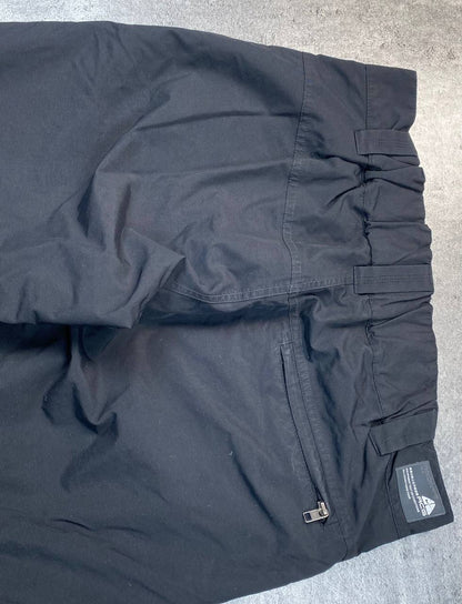 ACG Black Ski Pants Vintage Outdoor Waterproof Size Large